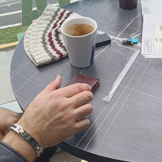 Minimal Kartlık Deri Cüzdan