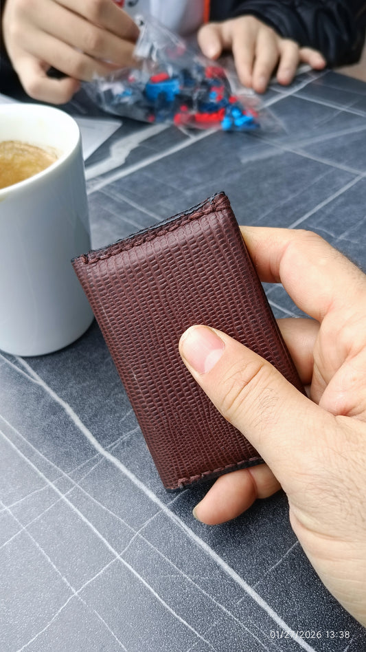 Minimal Kartlık Deri Cüzdan